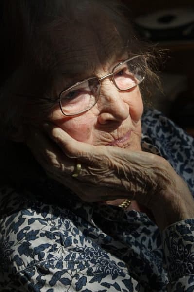 New Blood Test Offers More Precise Detection of Early Onset of Alzheimer's 1
